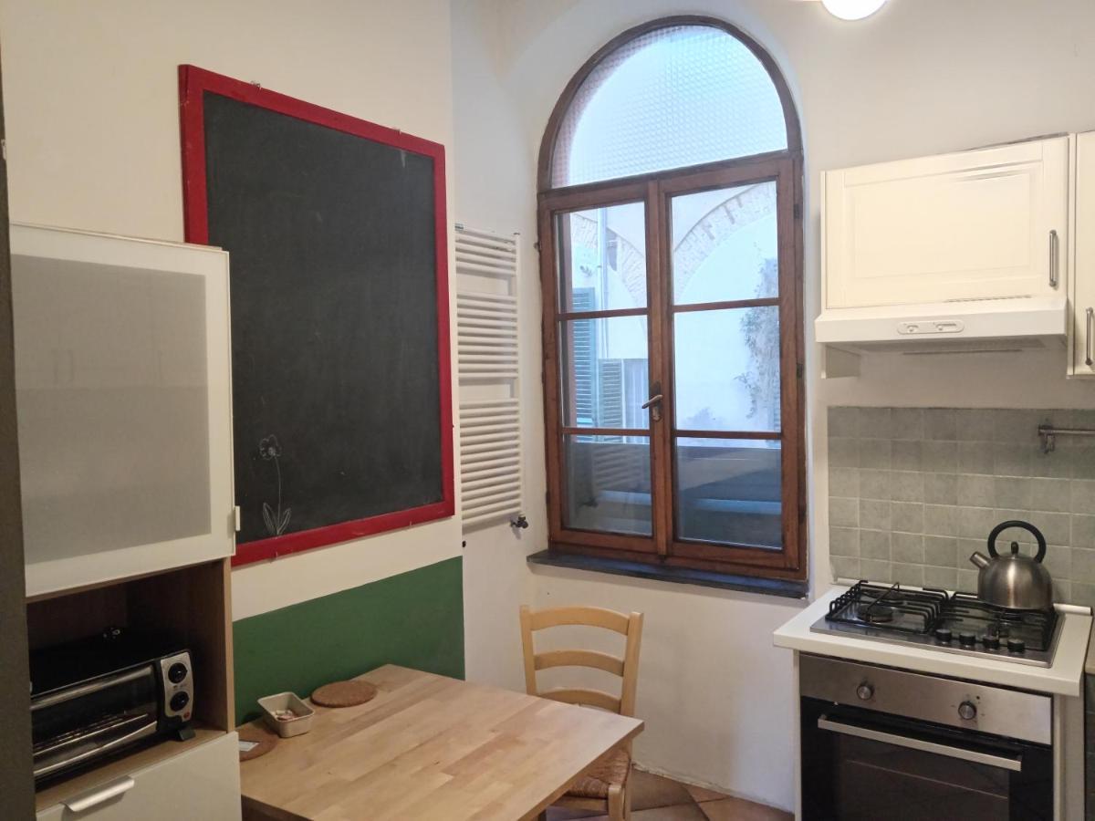 פיזה Maioliche Cozy Apartment מראה חיצוני תמונה